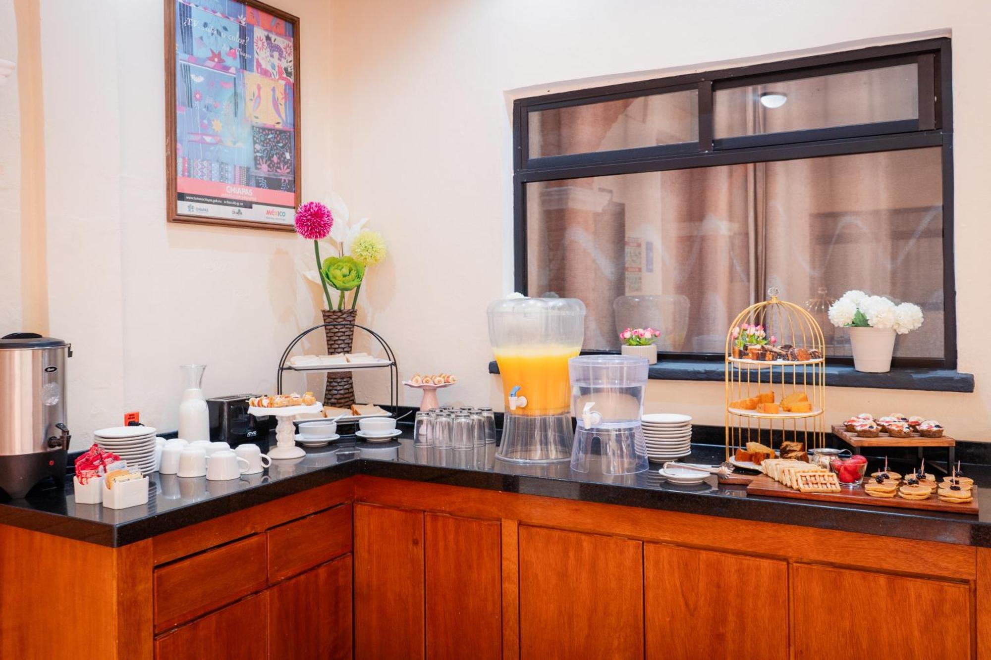 Hotel Del Carmen, En El Centro- Desayuno Incluido ! Tuxtla Gutiérrez Eksteriør billede